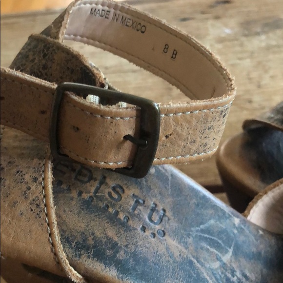 Bed Stu Madeline Distressed Platform Heels - Picture 5 of 7